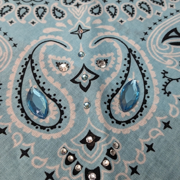 Biker  Bling Bandana Baby Blue - Picture 4 of 6